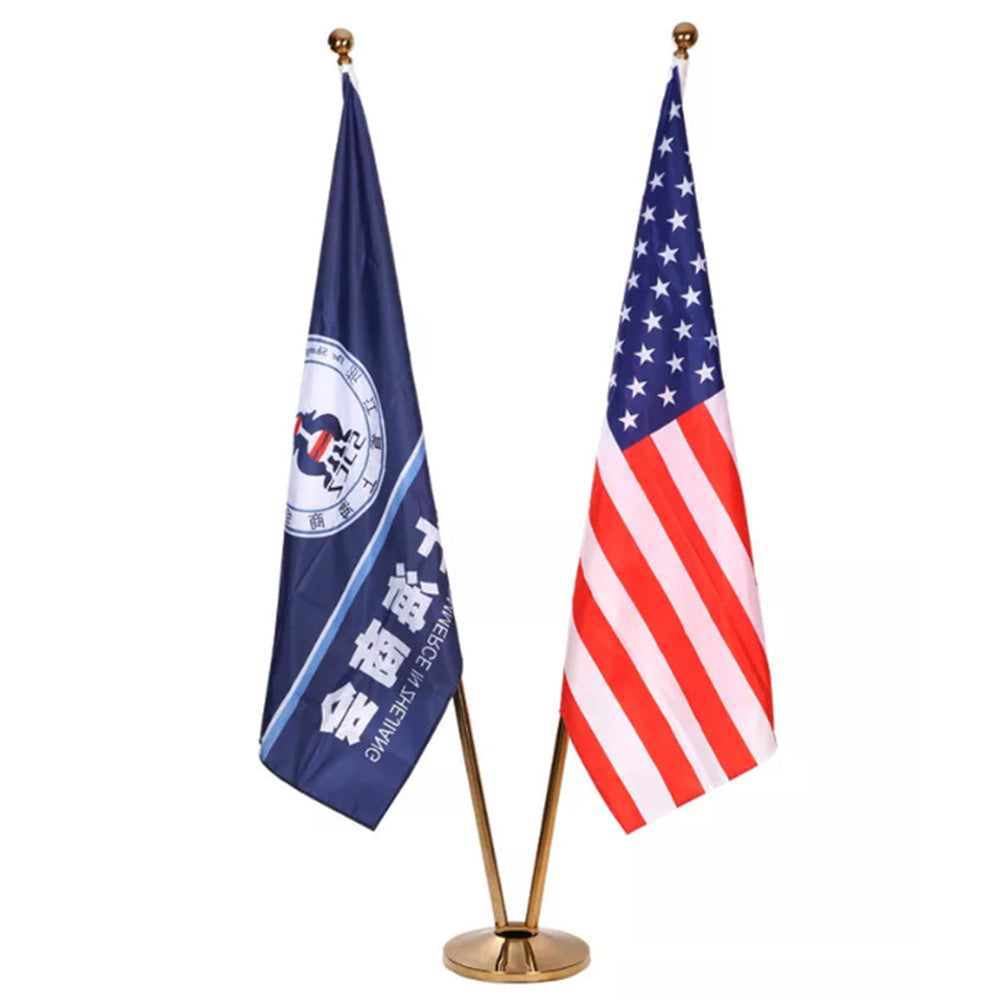 2 drapeaux d'accueil