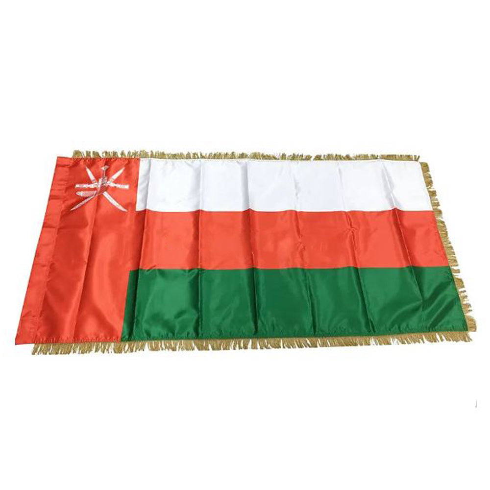 drapeau Oman à franges en satin