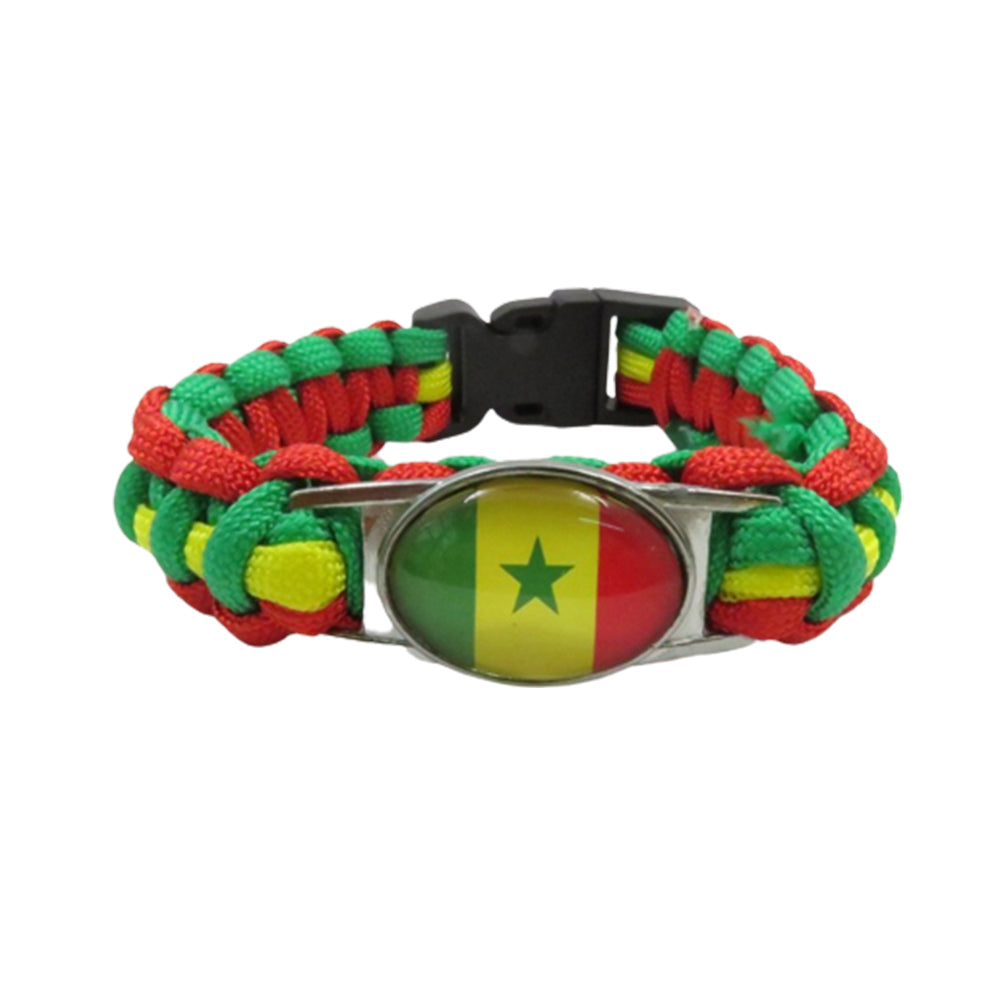 https://drapeaux-dumonde.com/cdn/shop/products/Bracelet-drapeau-Senegal.jpg?v=1685510281